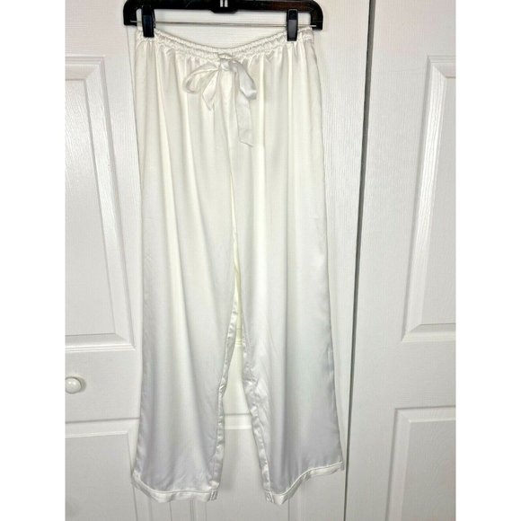 Plum Pretty Sugar White Sateen Elastic Waist Draw String Sleep Pants size M - Picture 2 of 9